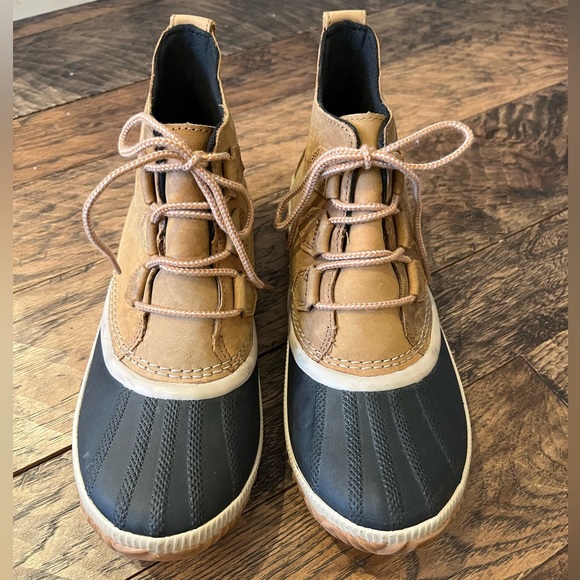 SOREL Out 'N About Womens Tan Boots - Picture 9 of 12